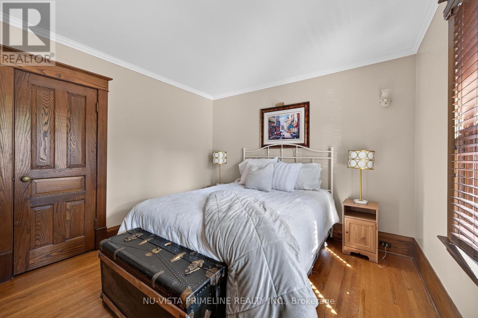 4 bedroom Single Family interior view, 83 Thornton Avenue, London East (East B), Ontario