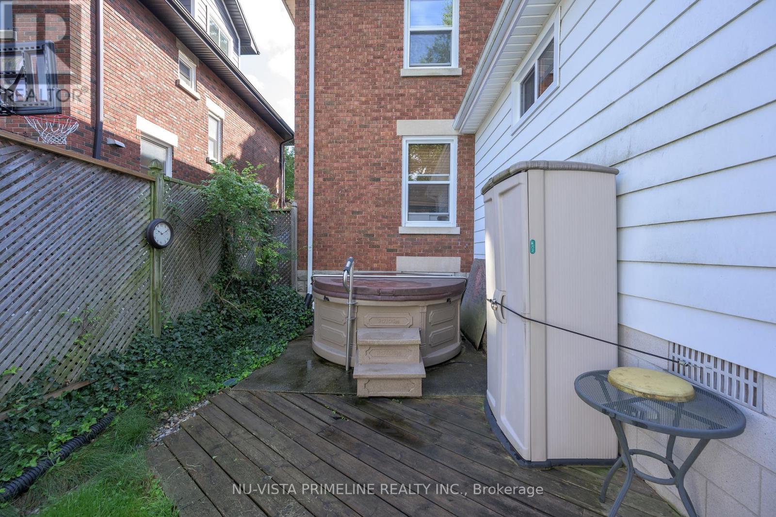 4 bedroom Single Family interior view, 83 Thornton Avenue, London East (East B), Ontario