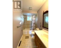 7 Greenmeadow Court, St  Catharines, ON L2P1X7 Photo 9