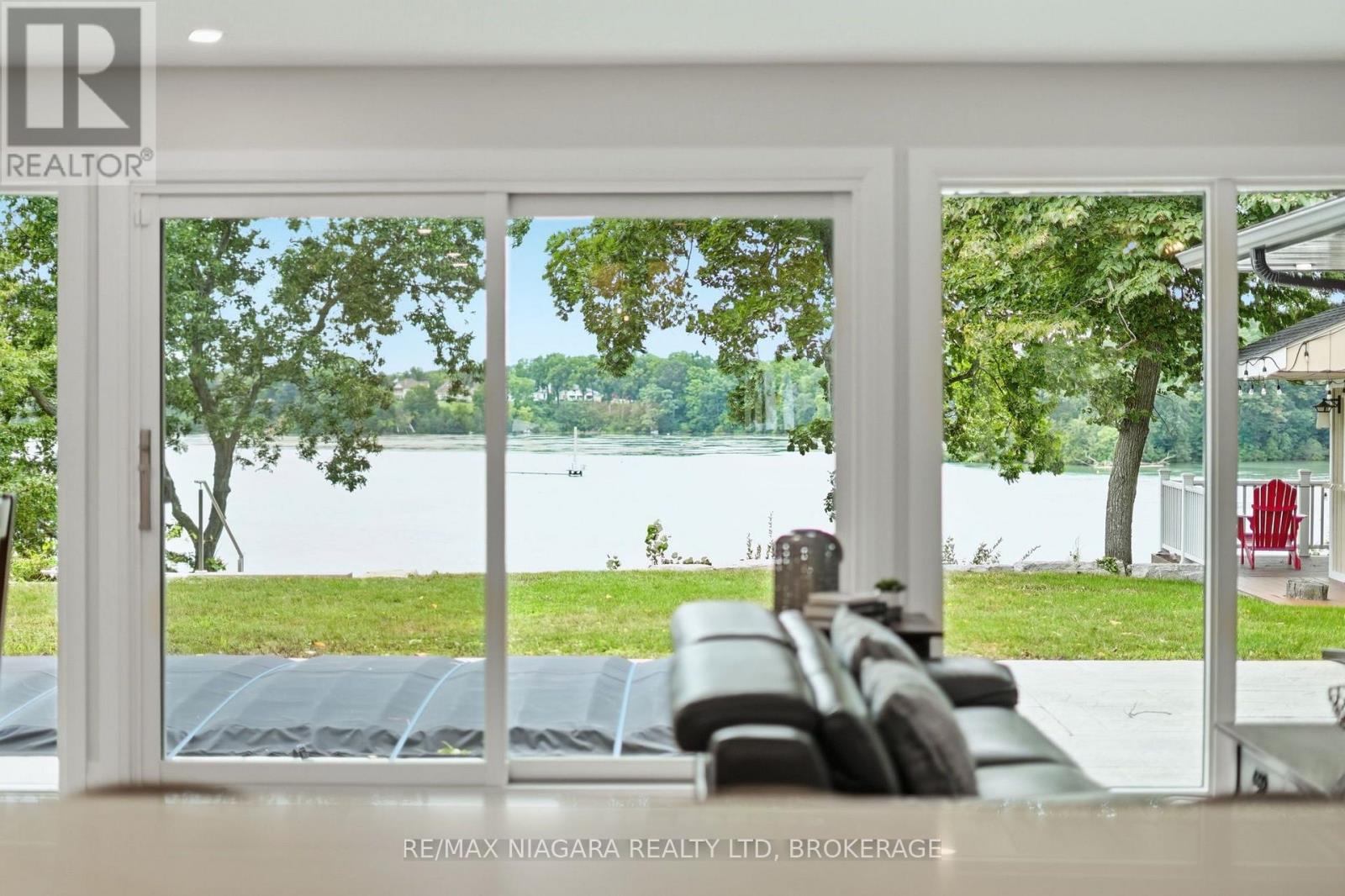 38 ROYAL HENLEY BOULEVARD - Image 14
