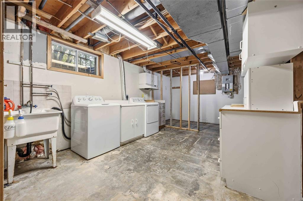 1516 HENLEY CRESCENT - Image 31