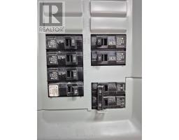 4 - 384 Yonge Street, Toronto, ON M5B1S8 Photo 11
