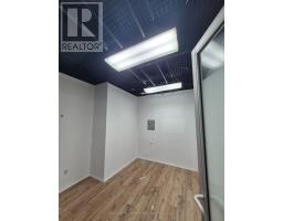 4 - 384 Yonge Street, Toronto, ON M5B1S8 Photo 9