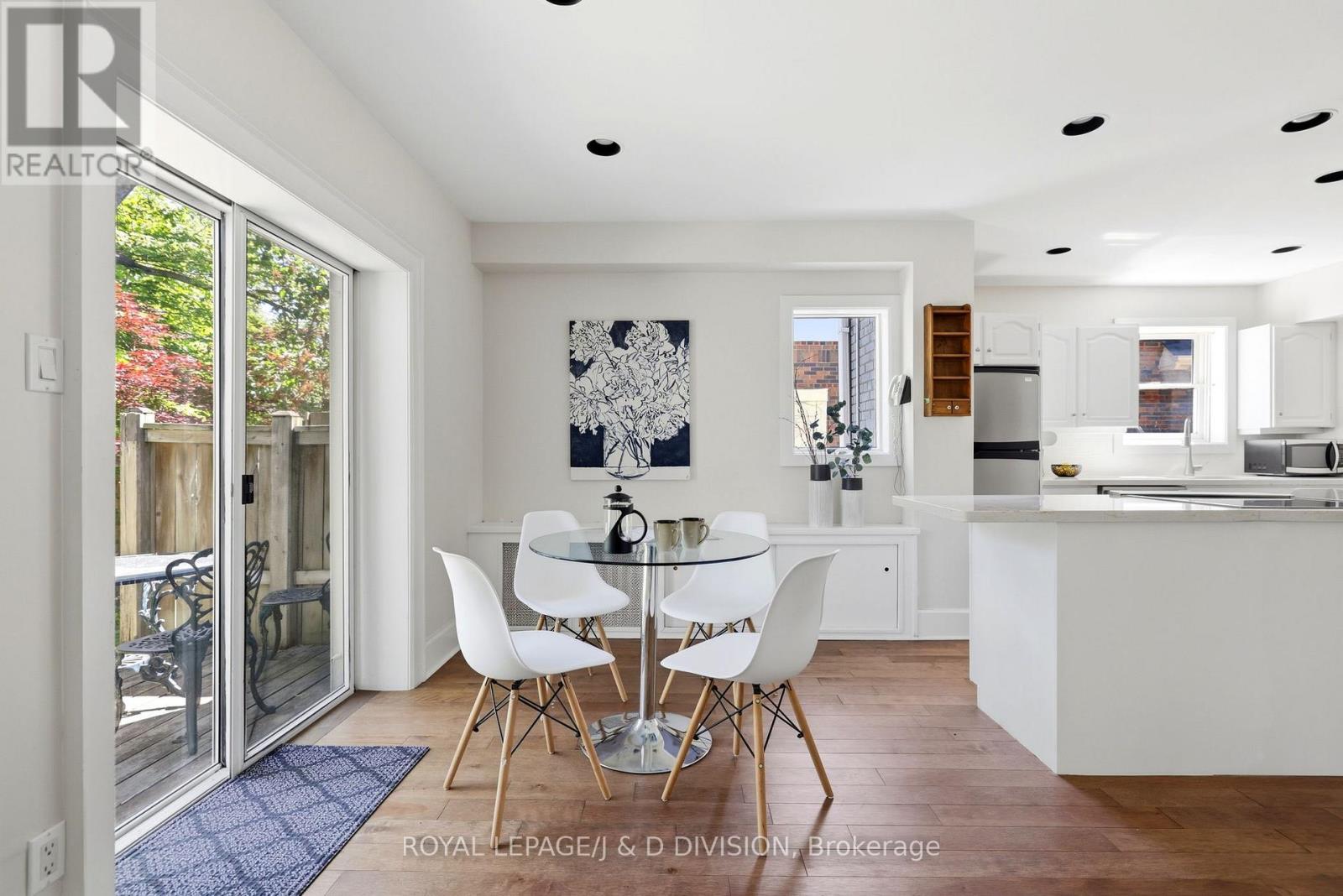102 RIDGE DRIVE - 10