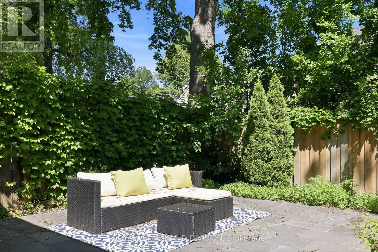 102 RIDGE DRIVE - 35