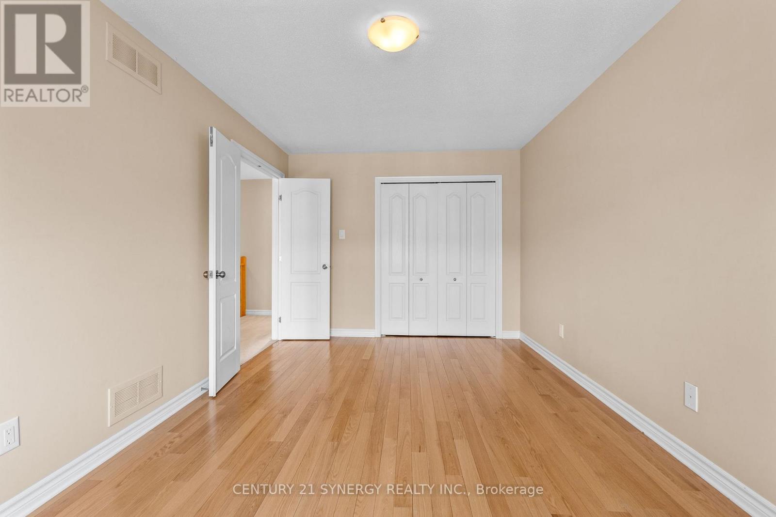 430 FOXHALL WAY - Image 22