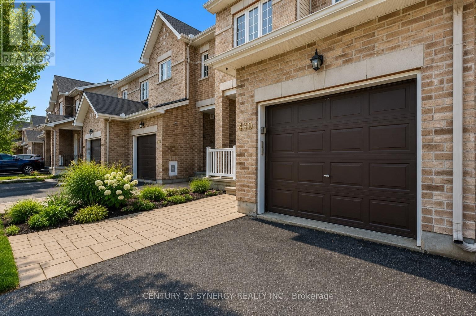 430 FOXHALL WAY - 2