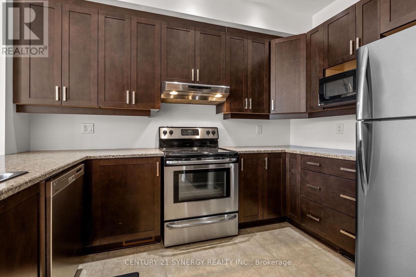 430 FOXHALL WAY - Image 14