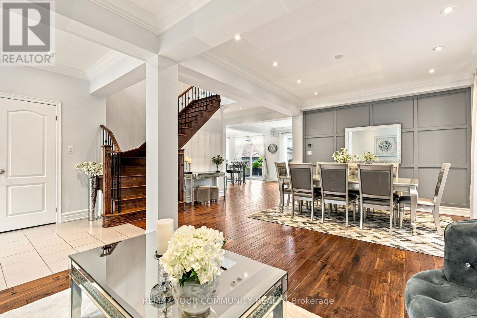 176 TIGERTAIL CRESCENT - 10