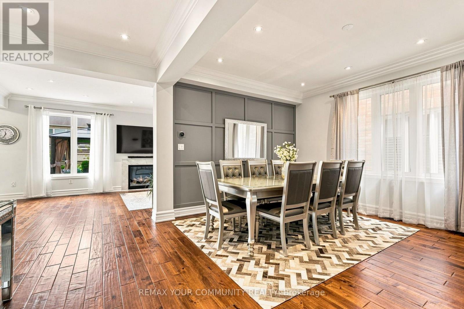 176 TIGERTAIL CRESCENT - 11