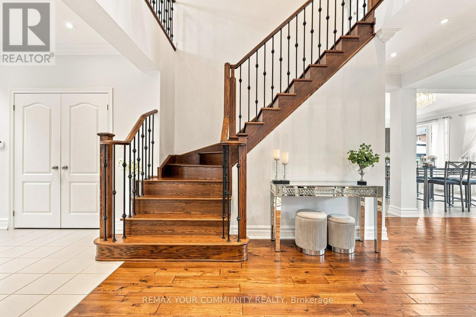 176 TIGERTAIL CRESCENT - 28