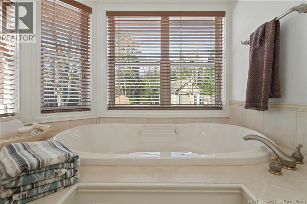 84 Old Forest Road - Image 26