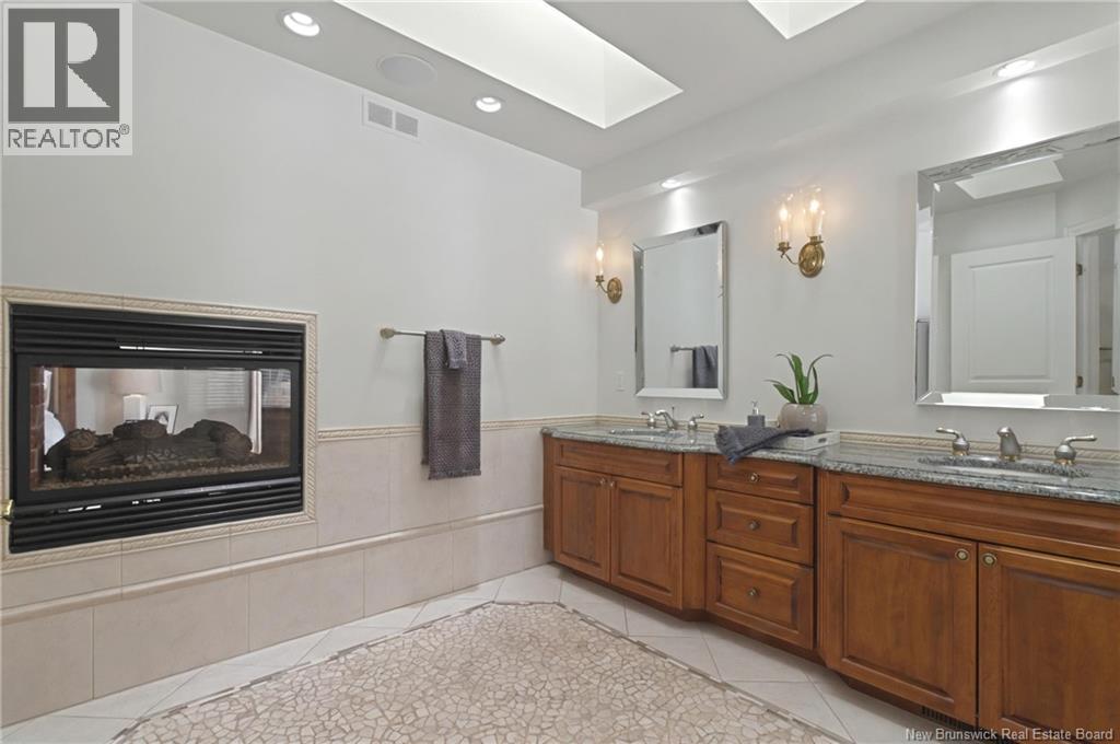 84 Old Forest Road - Image 25