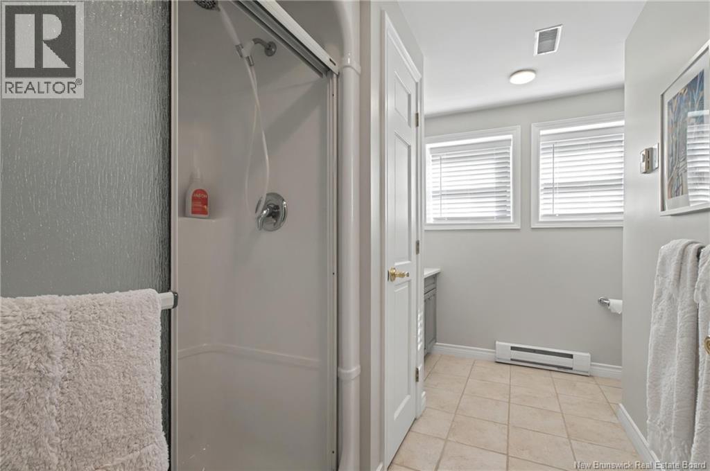 84 Old Forest Road - Image 38