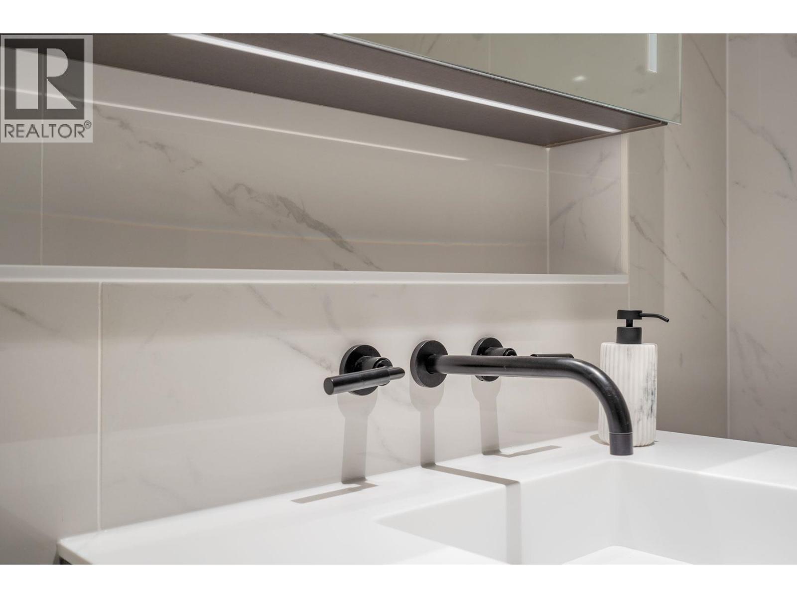 1404 620 CARDERO STREET, Vancouver