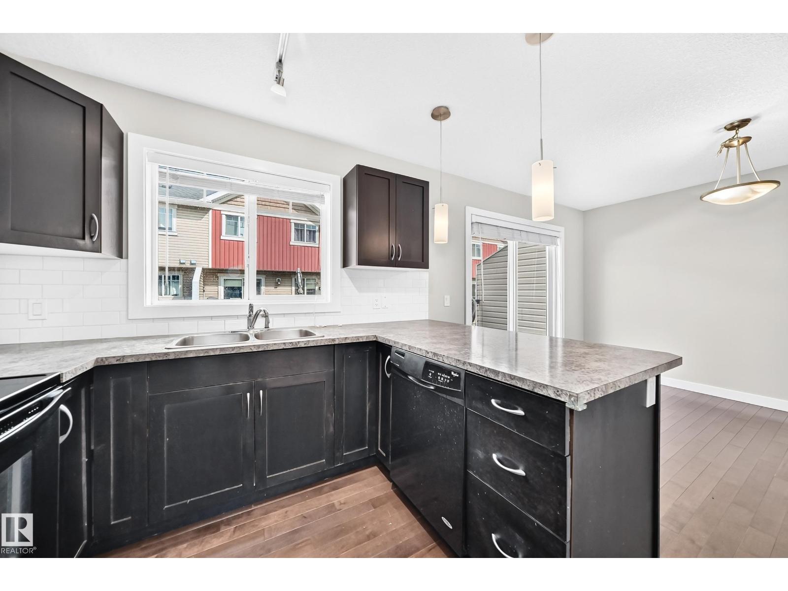 #73 9535 217 ST NW, Secord, Edmonton photo 2
