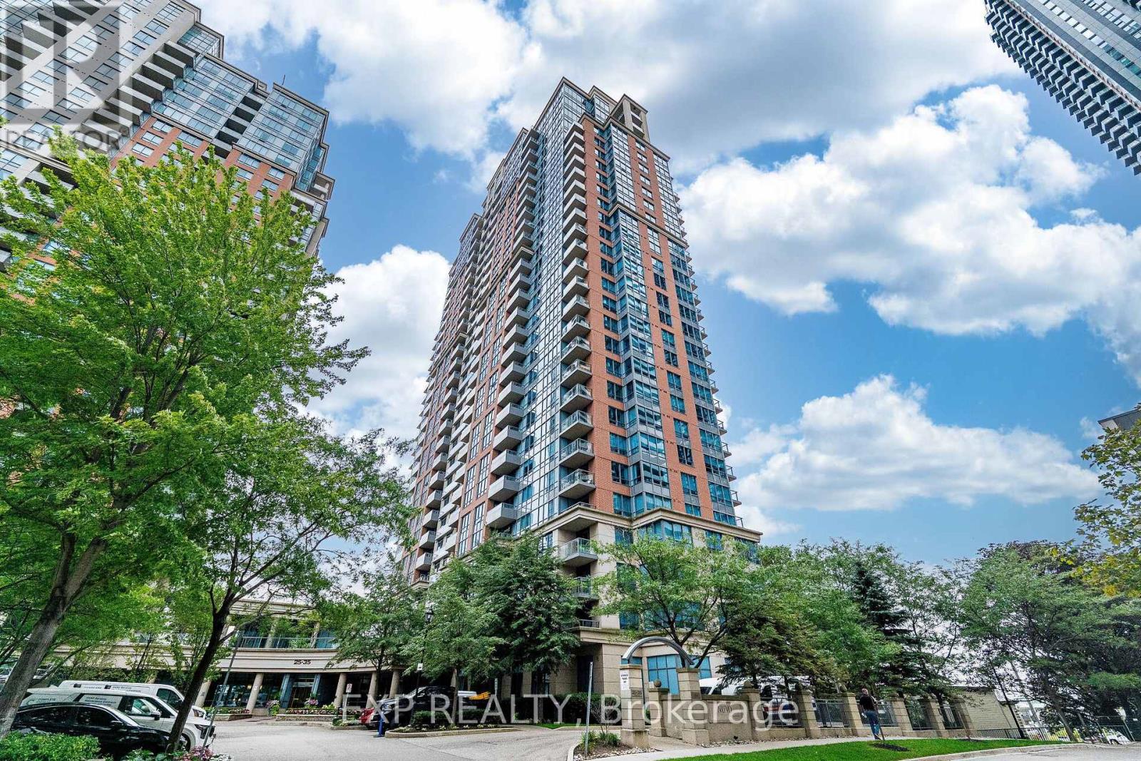 35 VIKING LANE - 1
