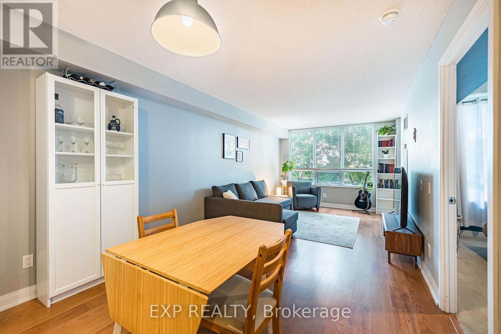 35 VIKING LANE - 13
