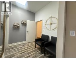 30 & 31 - 14 Automatic Road, Brampton, ON L6S5N5 Photo 8