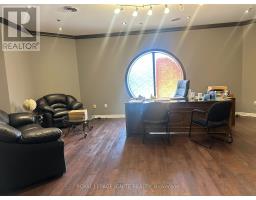 30 & 31 - 14 Automatic Road, Brampton, ON L6S5N5 Photo 9
