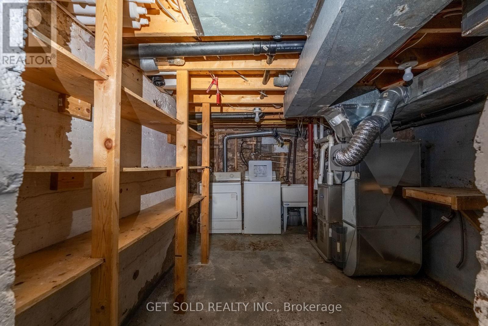 12 VIMY STREET - Image 26