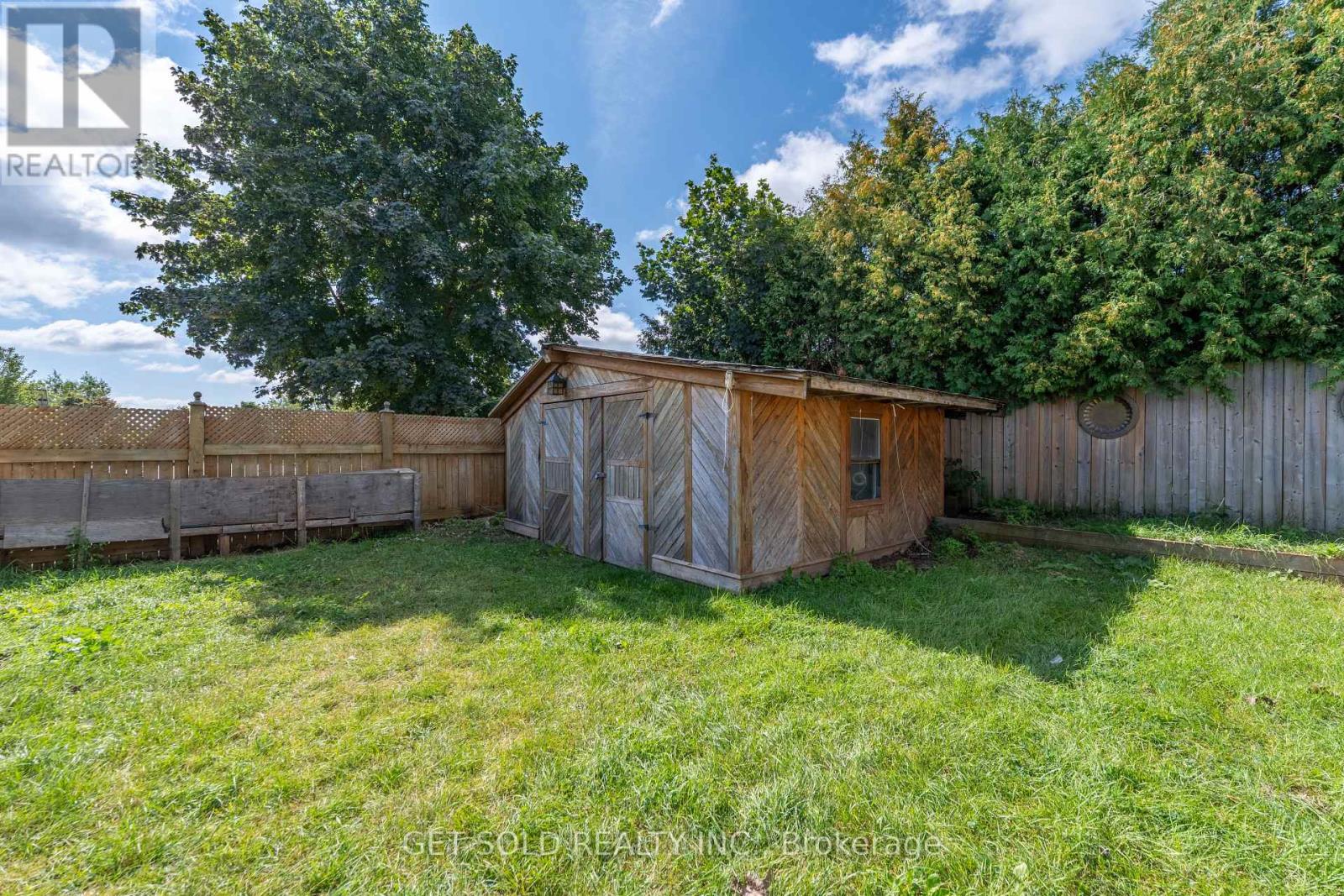 12 VIMY STREET - Image 29