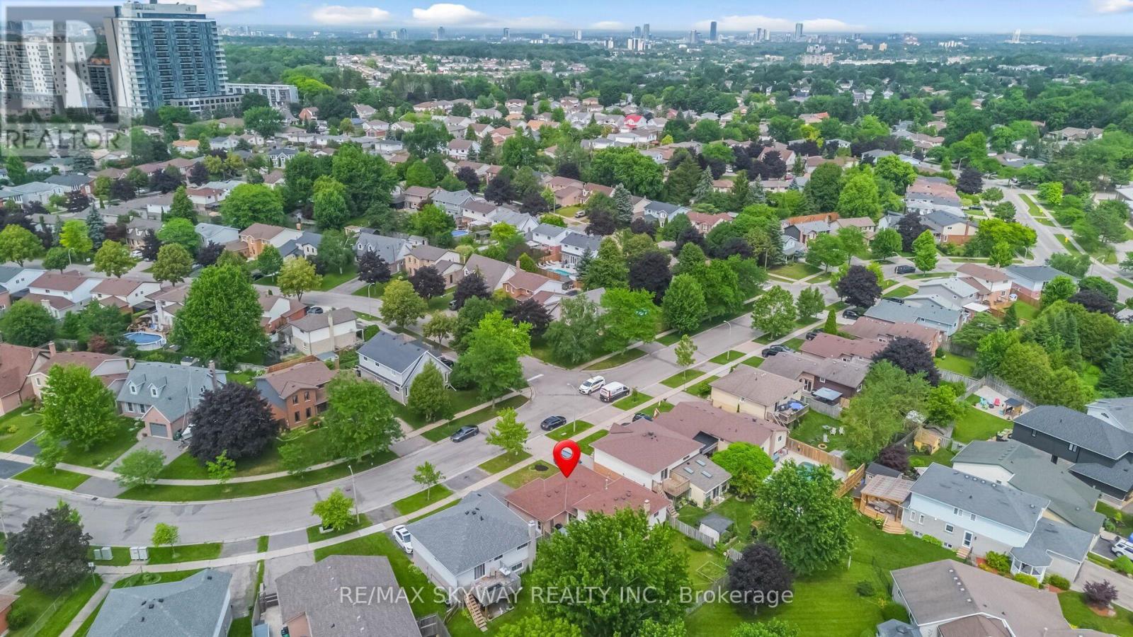 42 NEWBURY DRIVE - Image 48