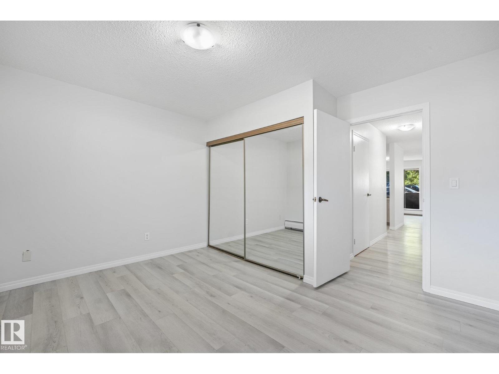 #101 7915 112 AV NW - 14
