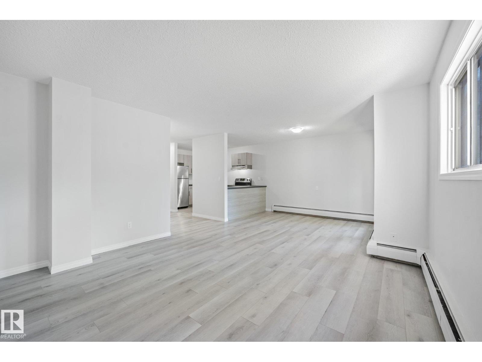 #101 7915 112 AV NW - 3