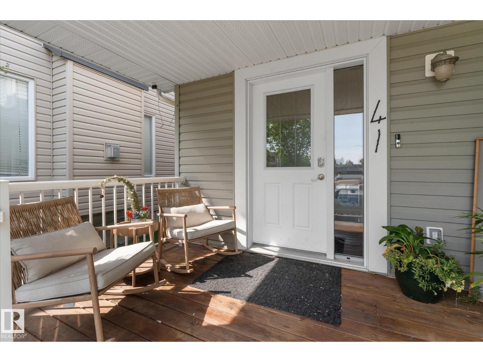 41 SPRUCE VILLAGE DR E - 2