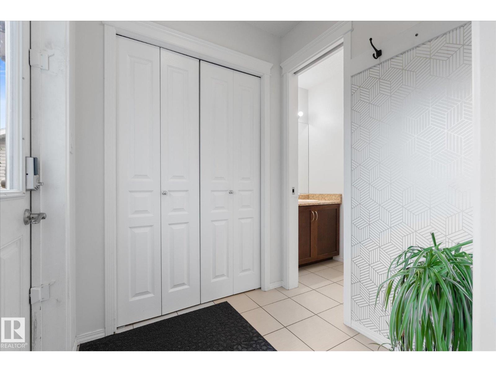 41 SPRUCE VILLAGE DR E - 21