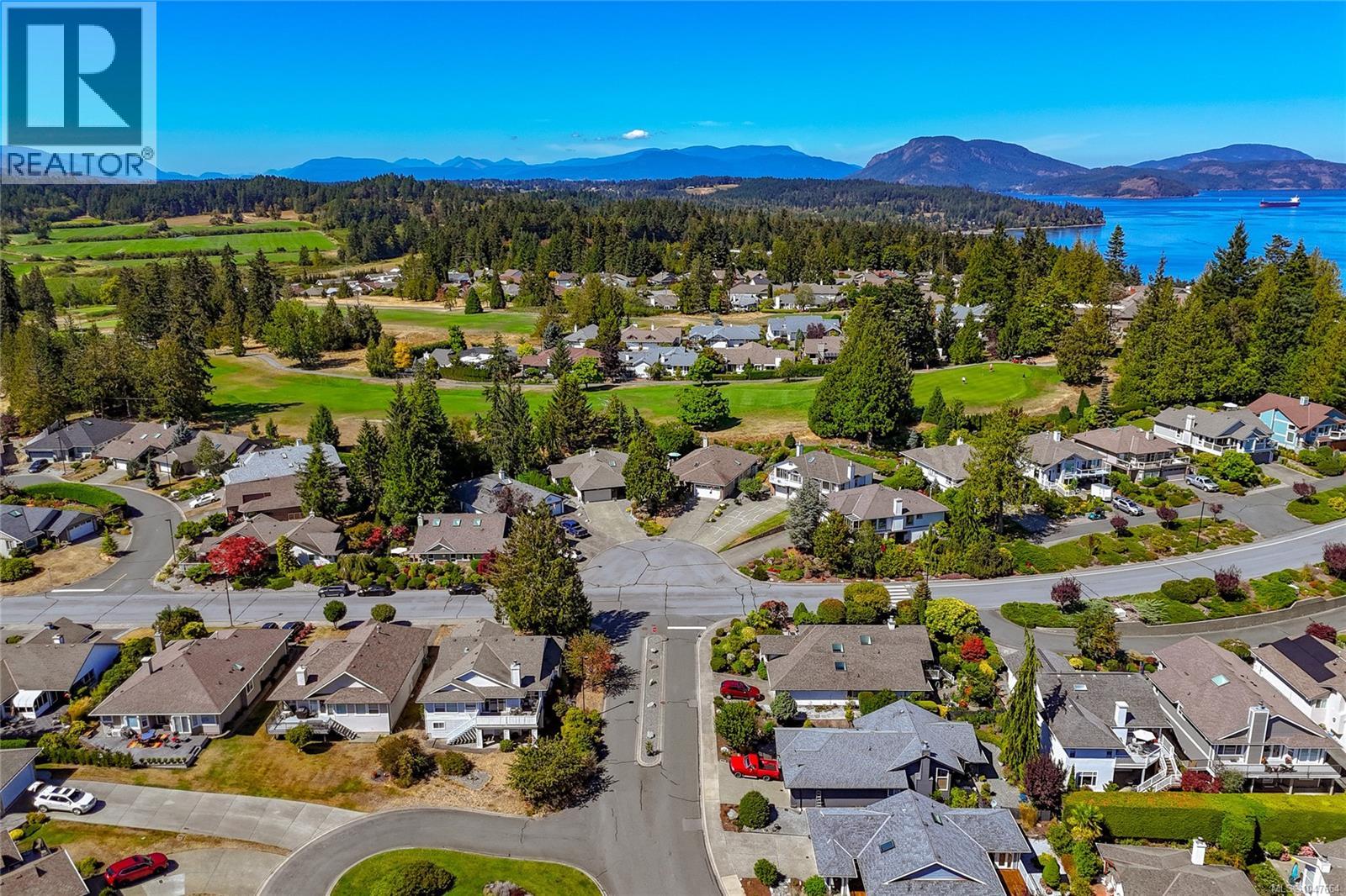 3610 Arbutus Dr N - 35
