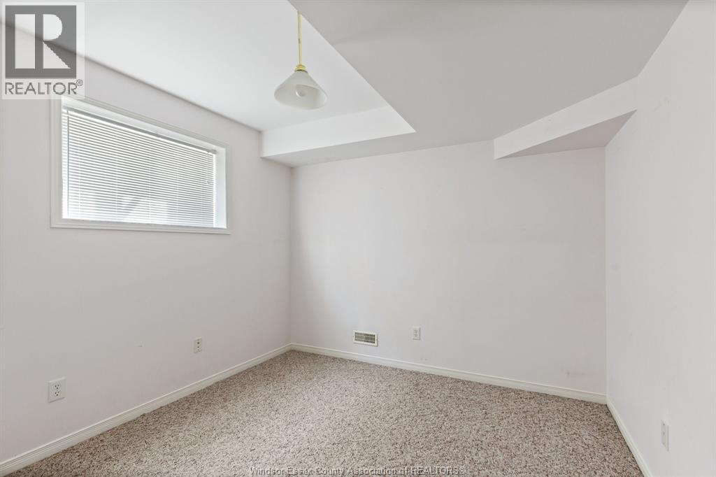 458 MERRILL - Image 7