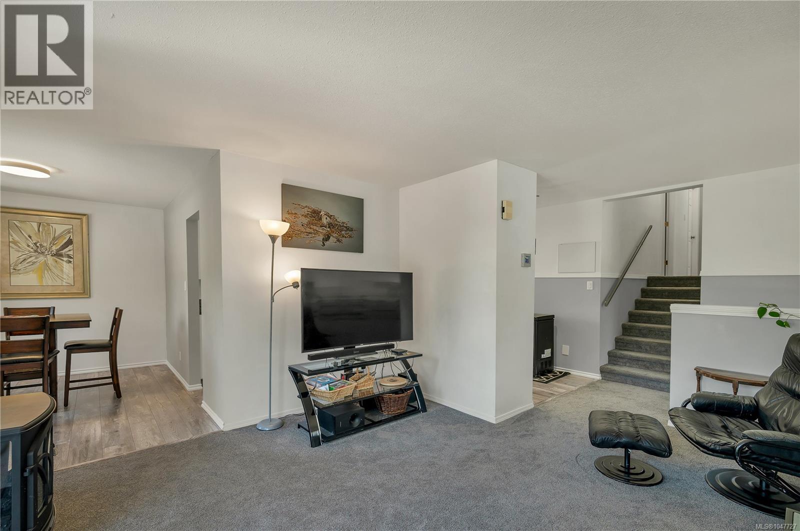 825 Pinecrest Rd - Image 21