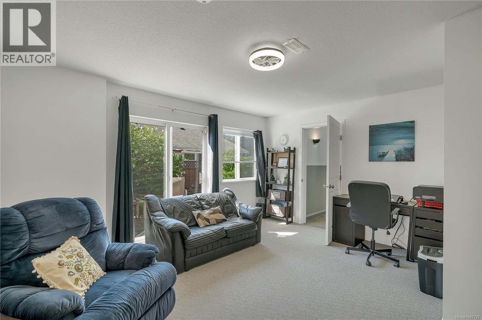 825 Pinecrest Rd - Image 24