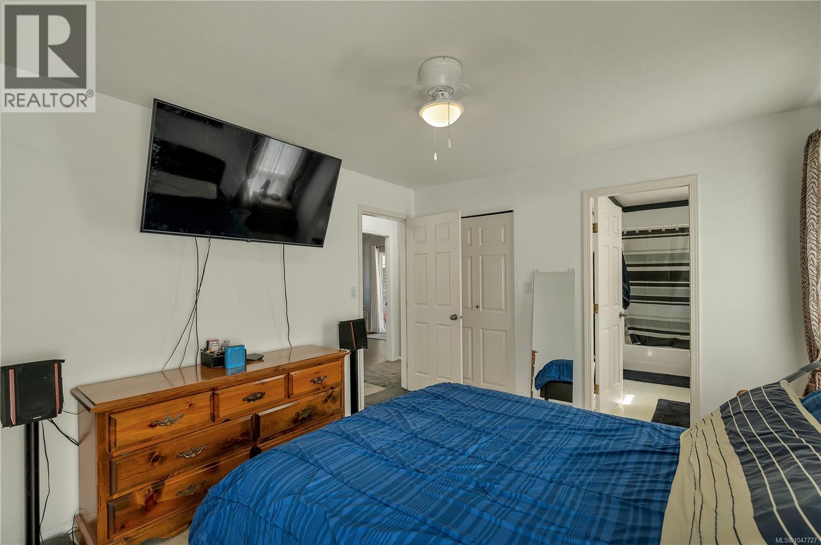 825 Pinecrest Rd - 34