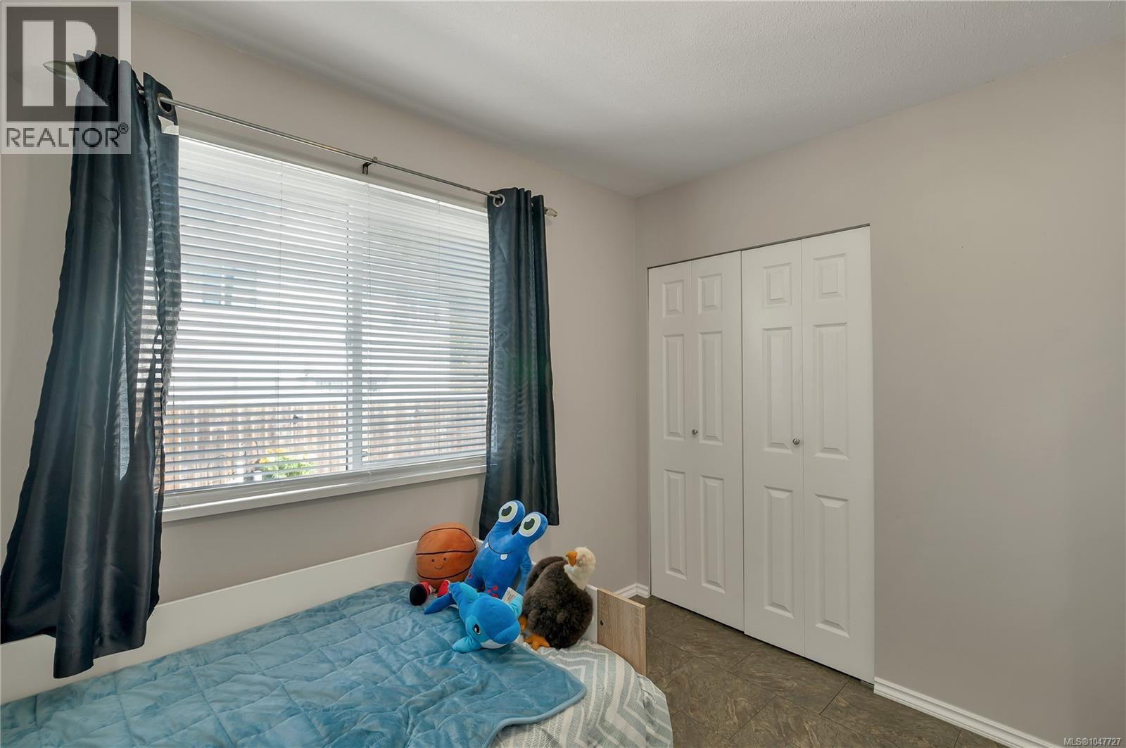 825 Pinecrest Rd - 42