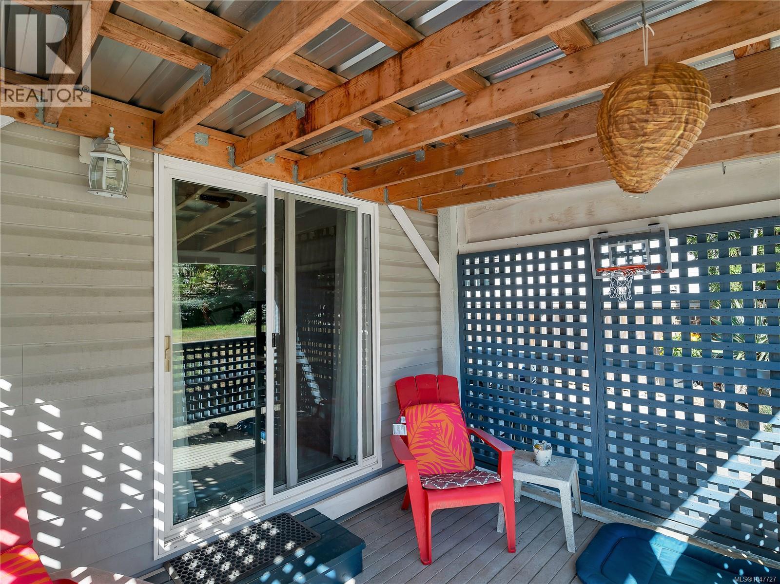 825 Pinecrest Rd - Image 53