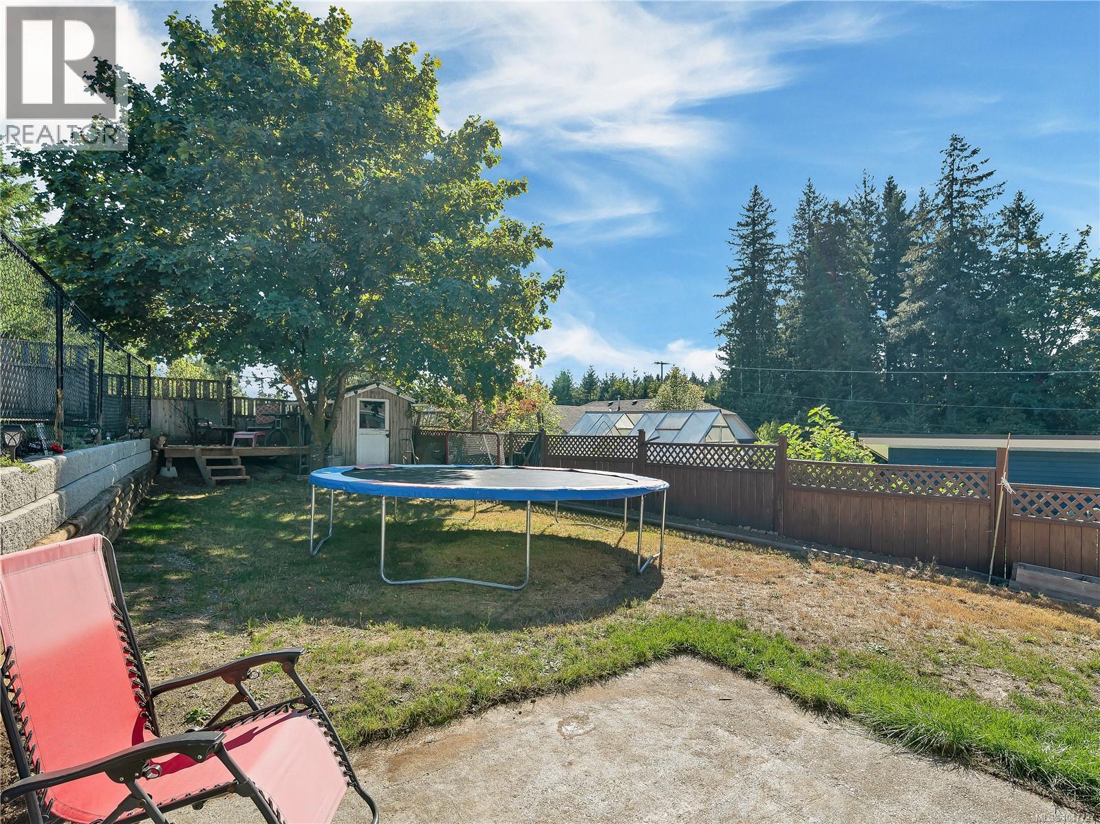 825 Pinecrest Rd - Image 56