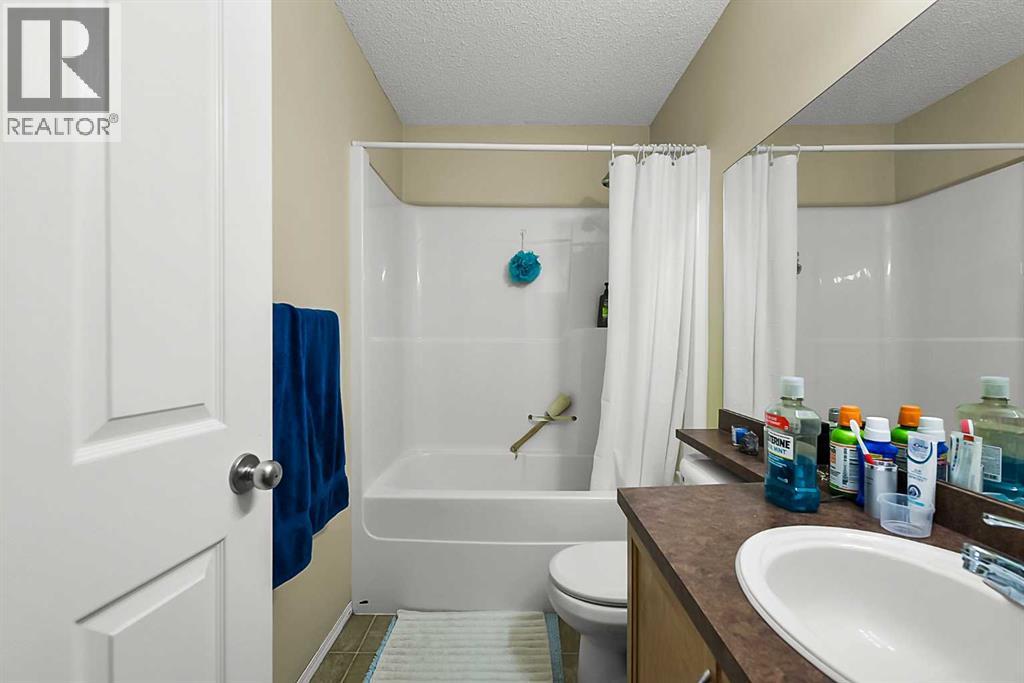 13 Tuscany Ridge Mews NW - 29