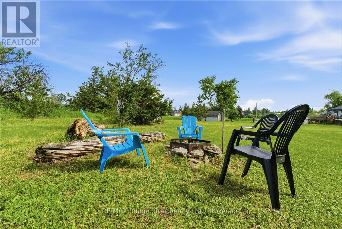15 HEALEY FALLS DRIVE - Image 34