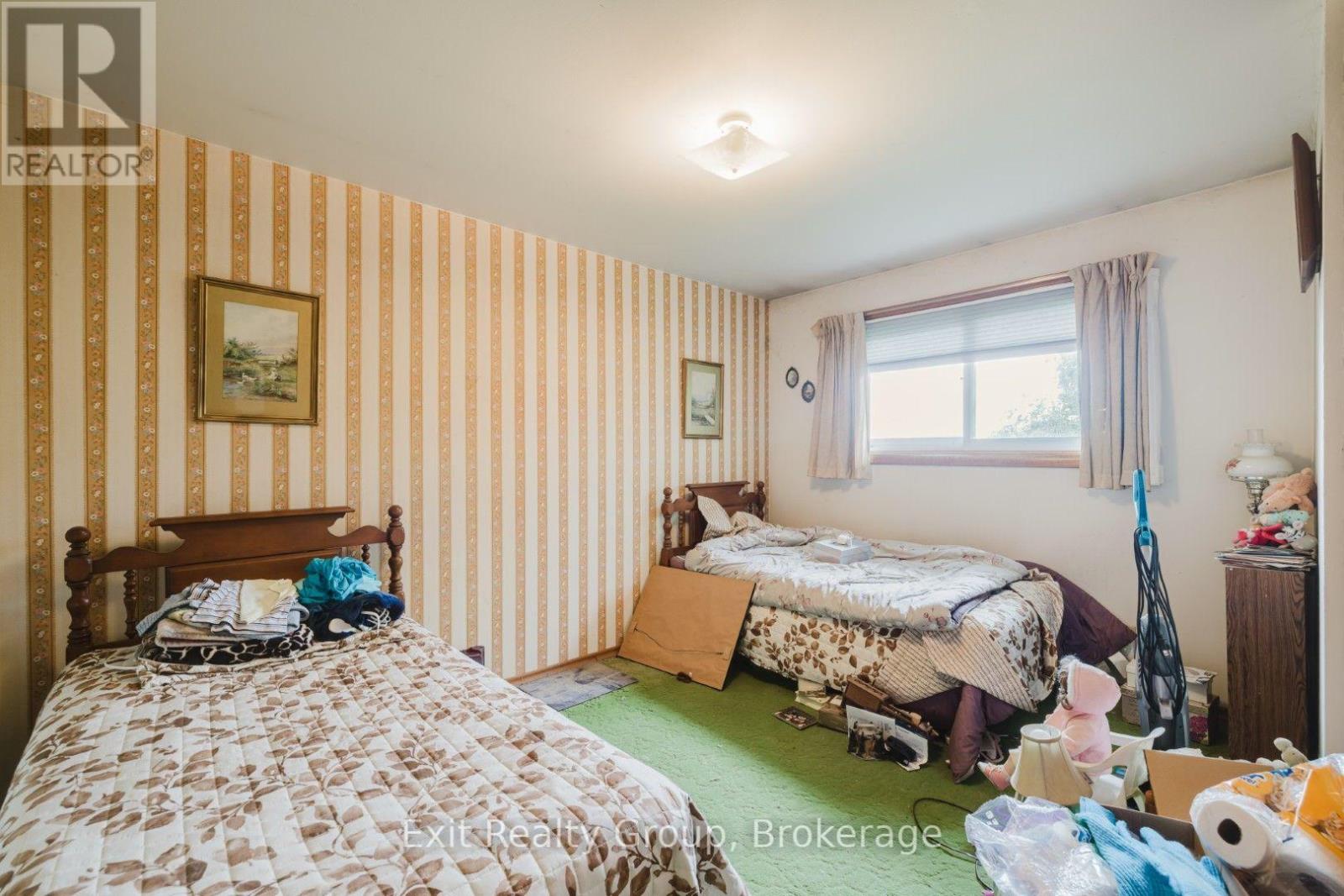 142 SUNNINGDALE DRIVE - 15