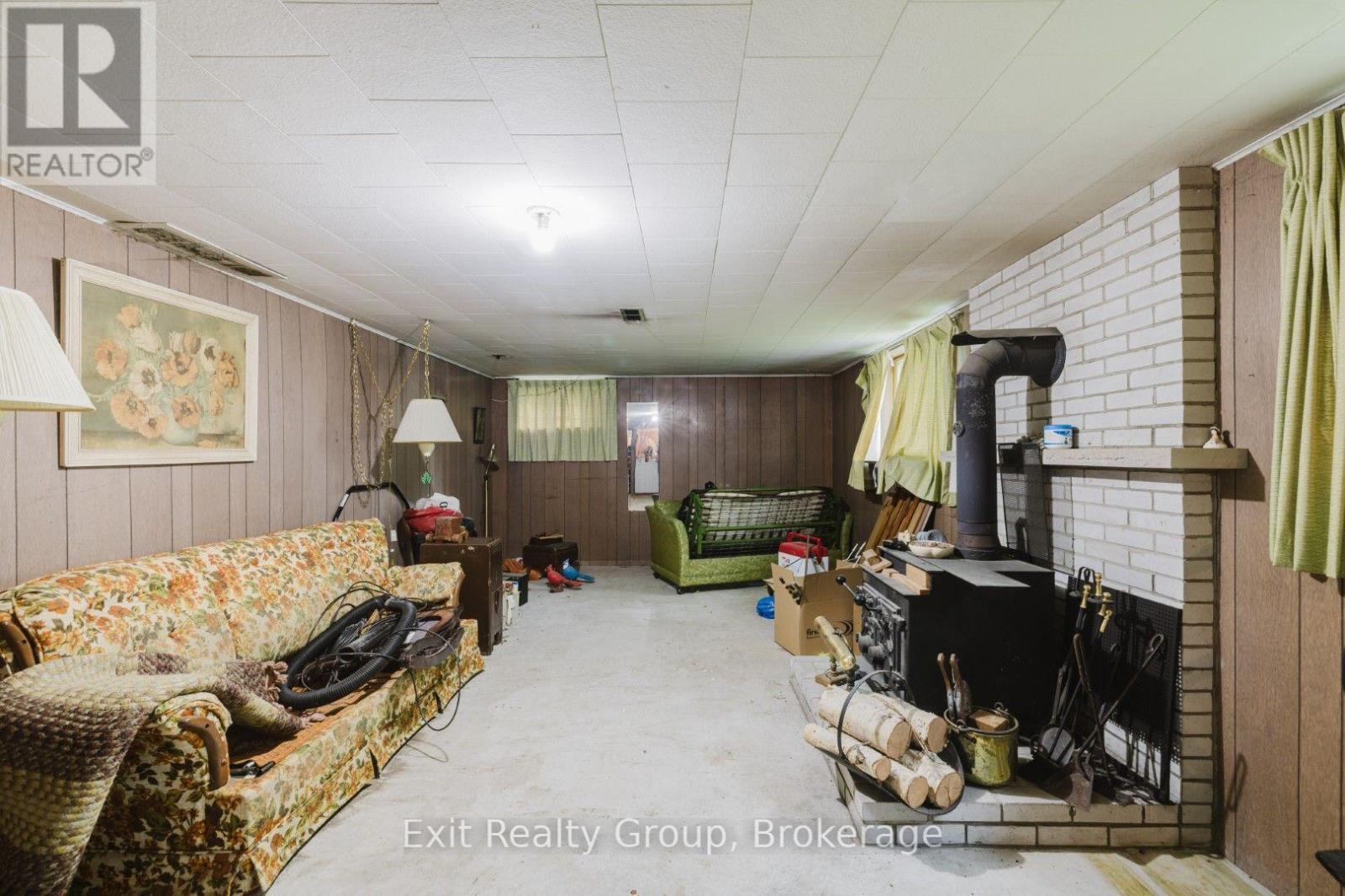 142 SUNNINGDALE DRIVE - Image 19