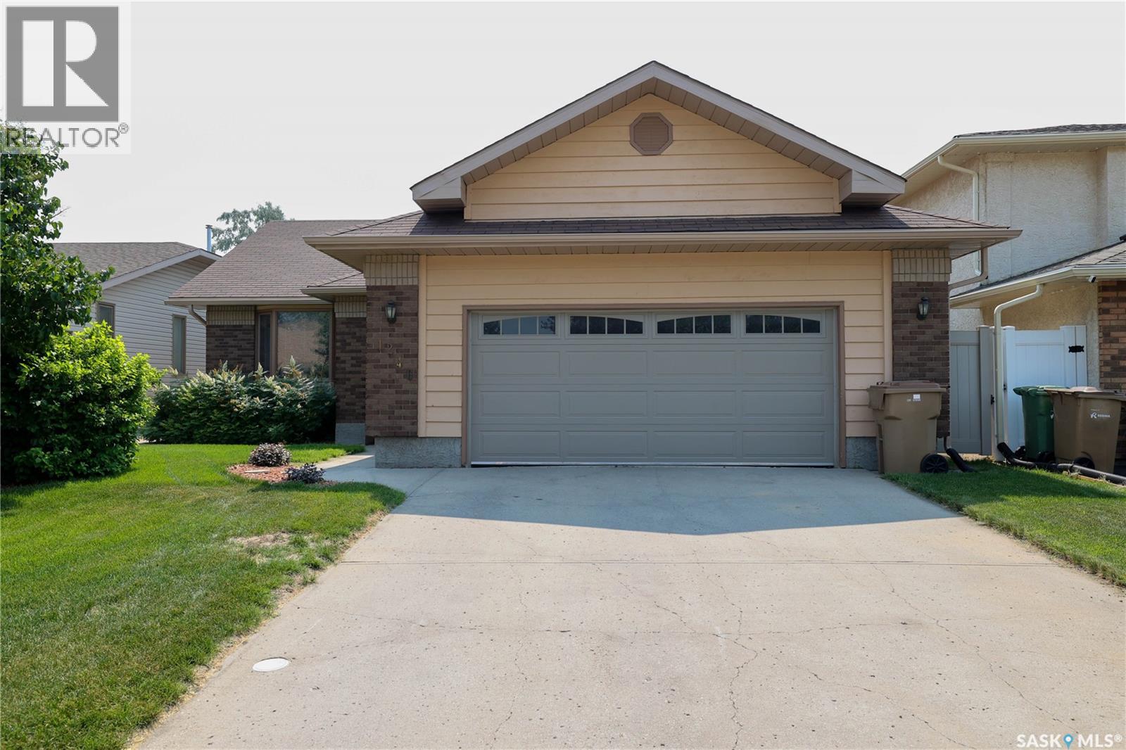 1246 Glasser BAY N