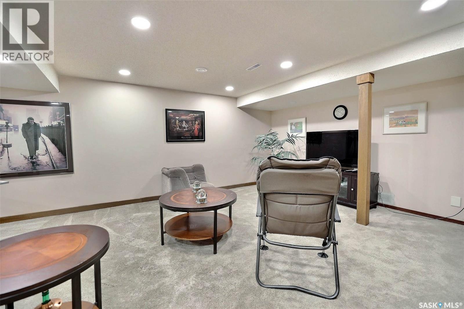 1246 Glasser BAY N - 27