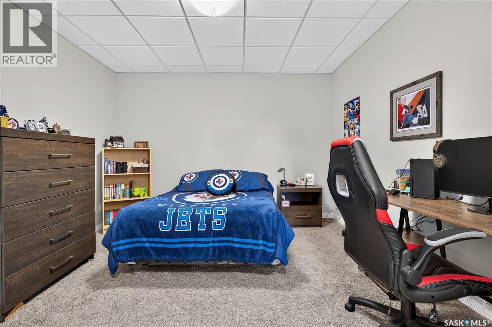 1214 Meier DRIVE - 36