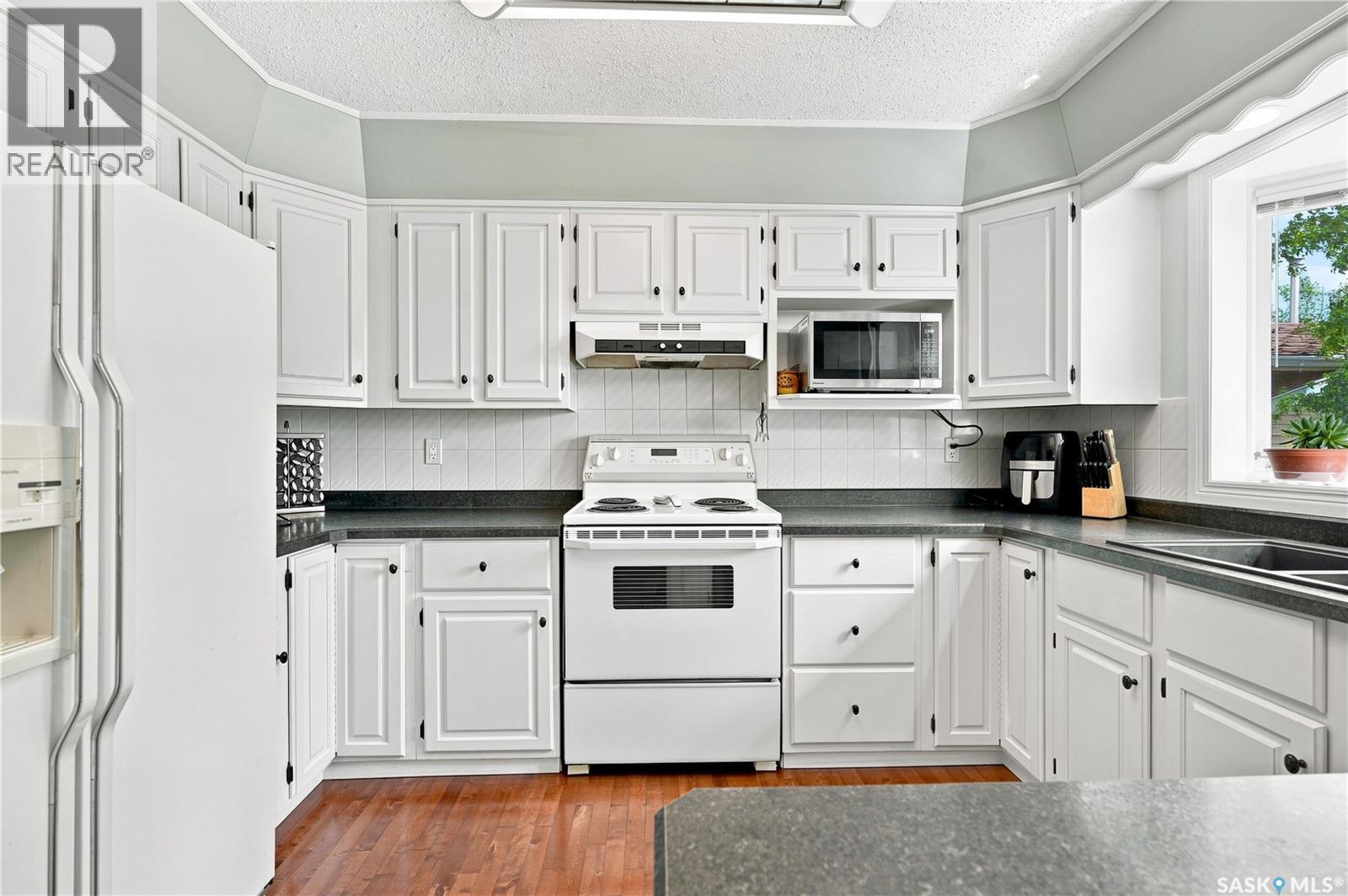 215 Stechishin CRESCENT - Image 10