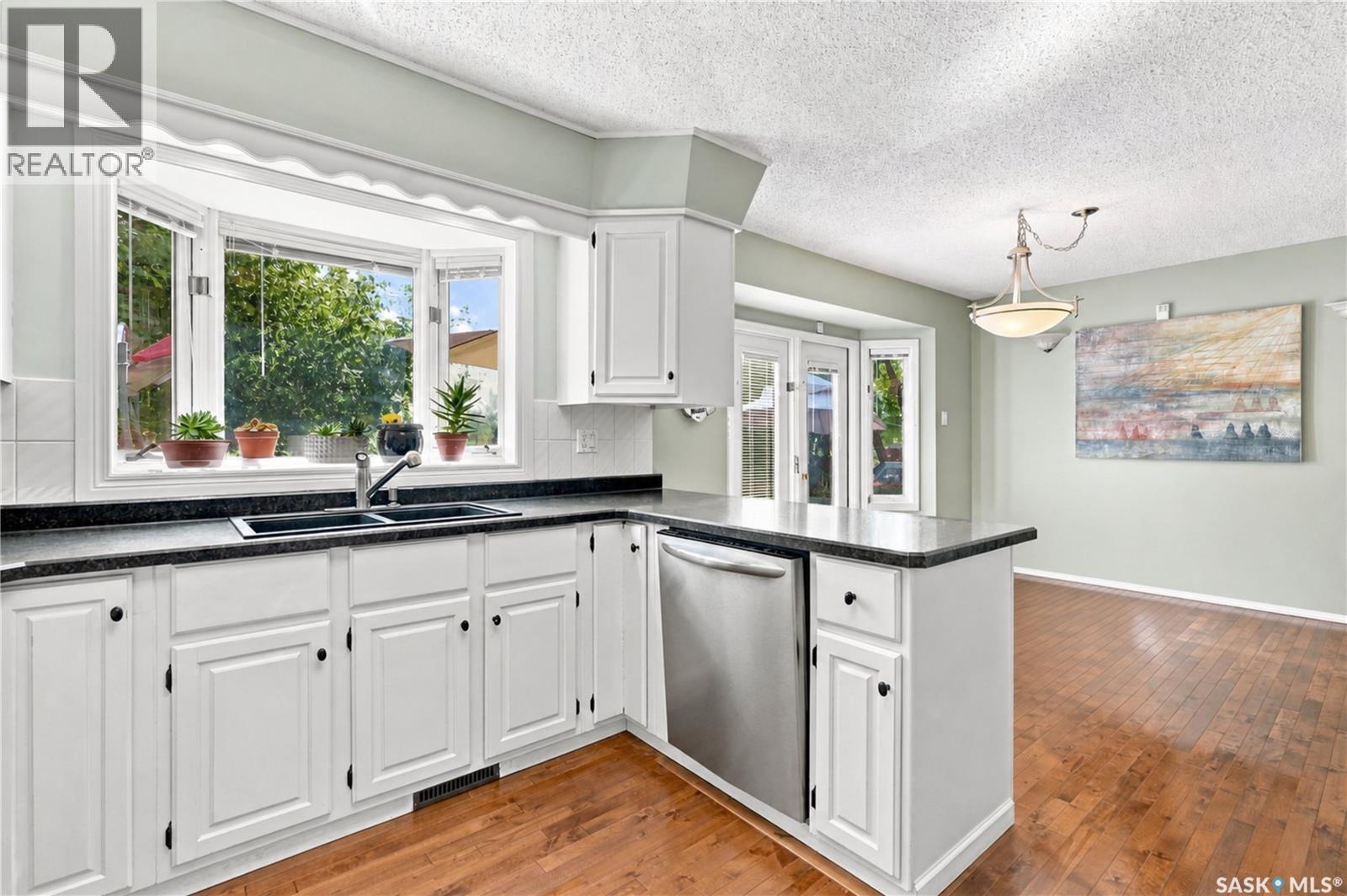 215 Stechishin CRESCENT - Image 12