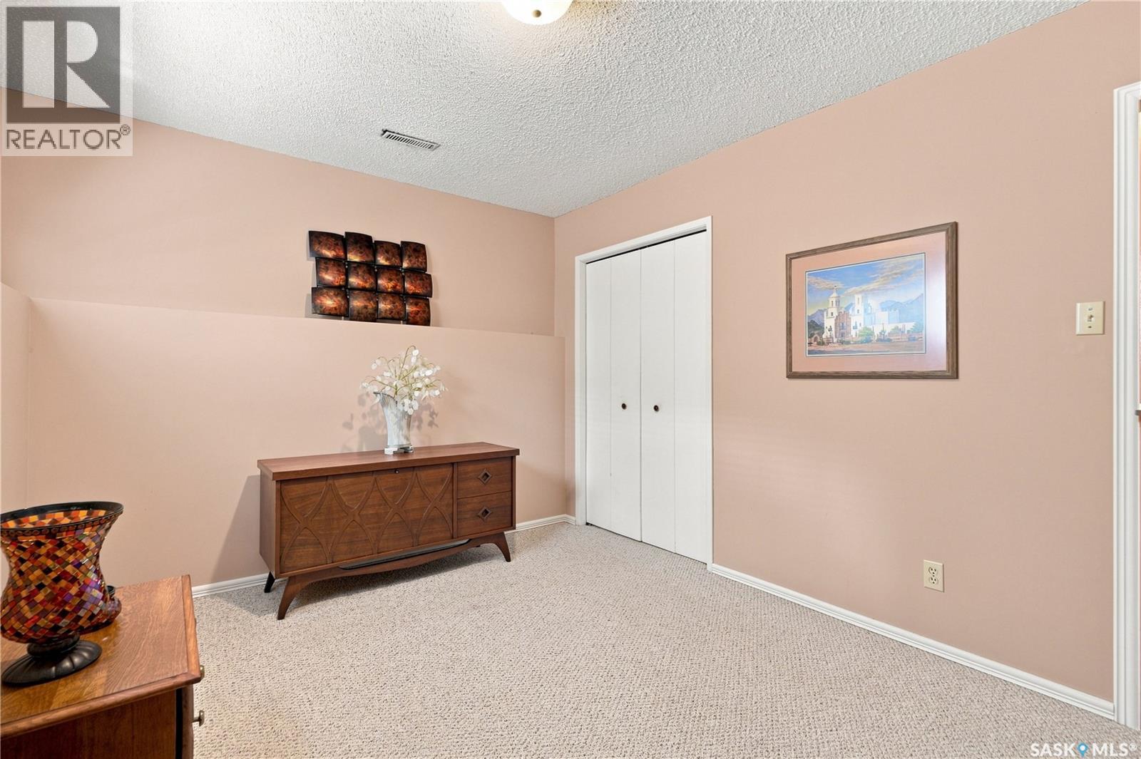 215 Stechishin CRESCENT - 36