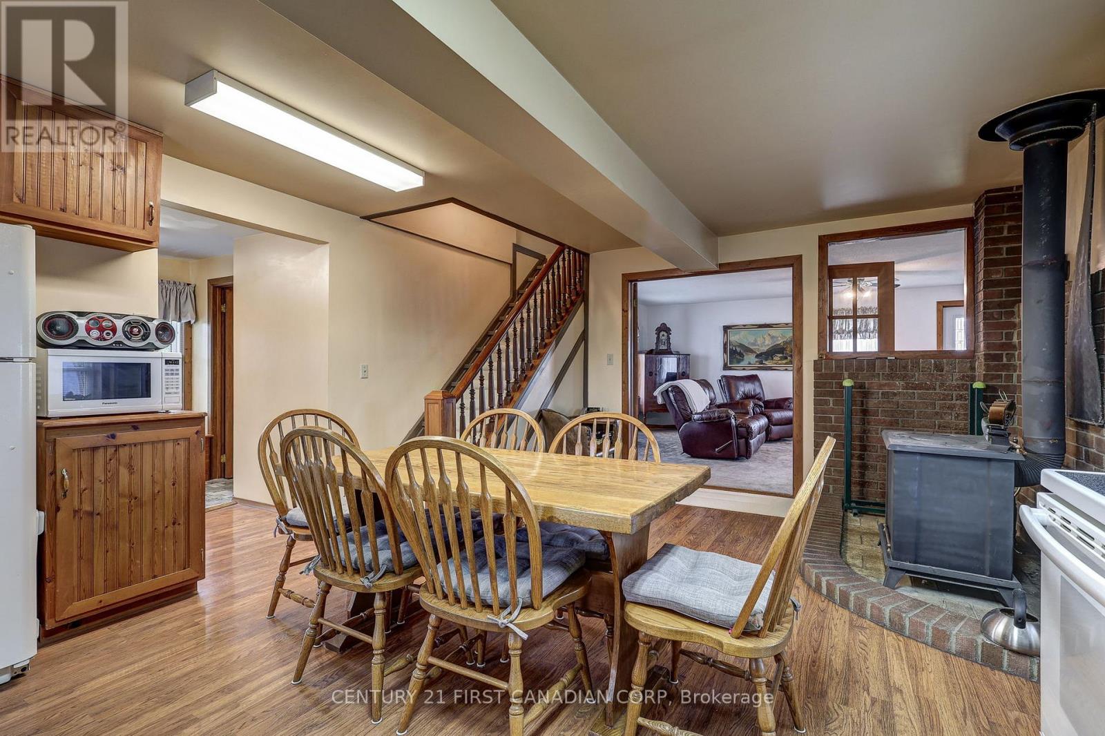 45687 FRUIT RIDGE LINE - 22
